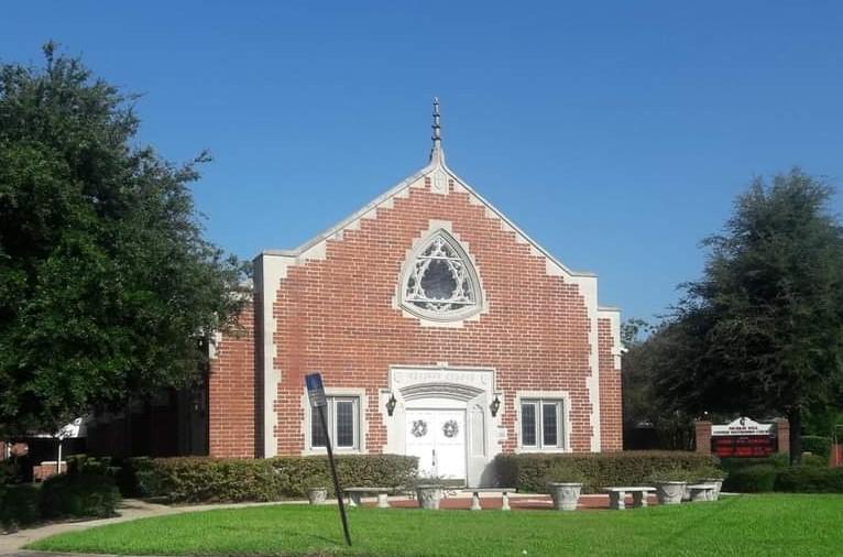 Photo of Front entrance of Murray Hill UMC